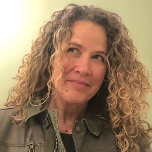 Meet your Posher, Tj